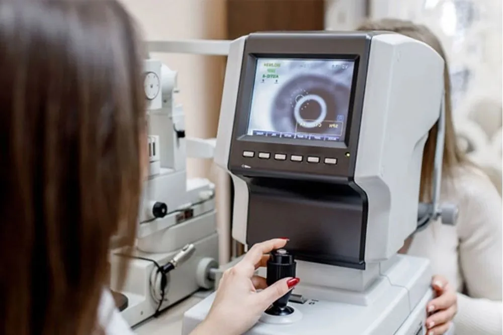 Microscopía Especular Corneal