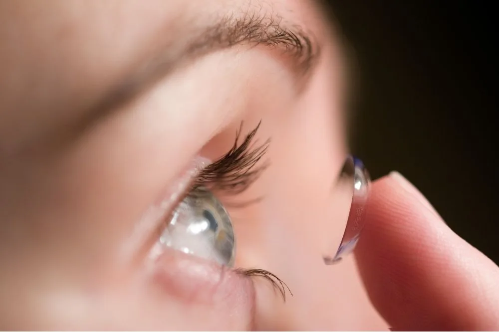OPTICA- LENTES DE CONTACTO BLANDOS